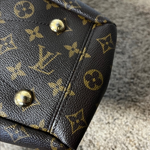 3346 Louis Vuitton Monogram Handbag Pallas MM - Picture 10 of 12